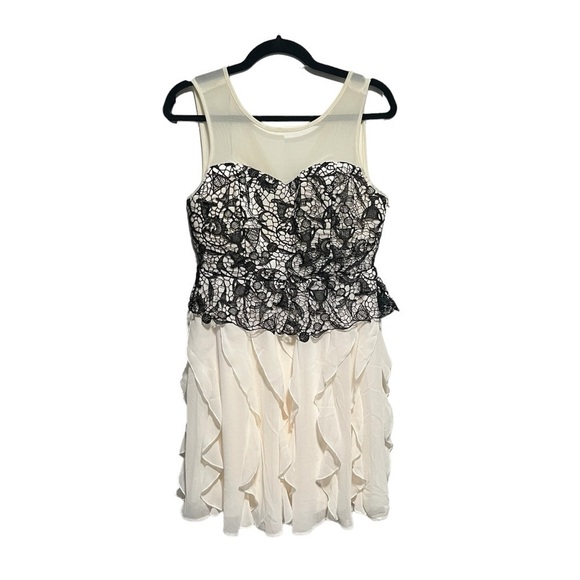 Hot Topic Harry Potter Prom Dress, Rare!! Sold Out Discontinued, New with Tags - Picture 2 of 9